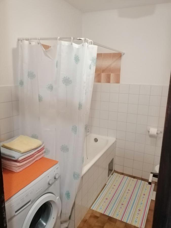 Apartment プーラ エクステリア 写真
